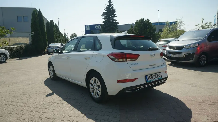 HYUNDAI i30 -