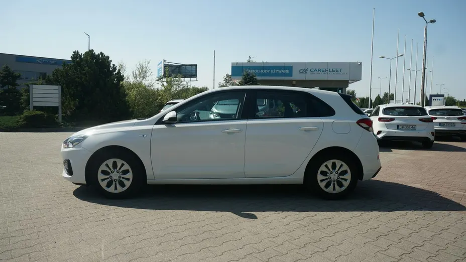 HYUNDAI i30 -
