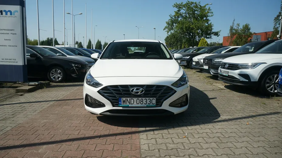 HYUNDAI i30 -