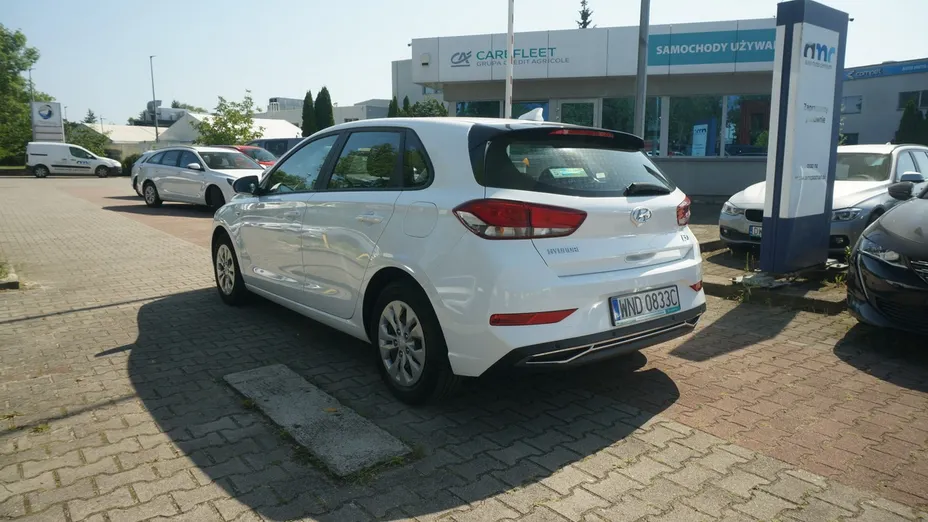 HYUNDAI i30 -