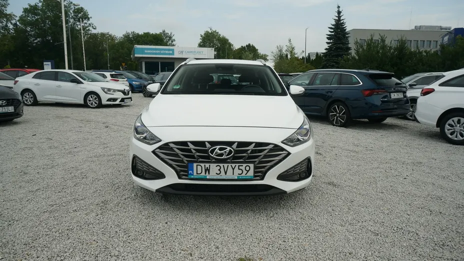 HYUNDAI i30 -