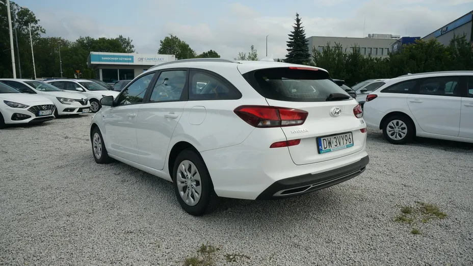 HYUNDAI i30 -