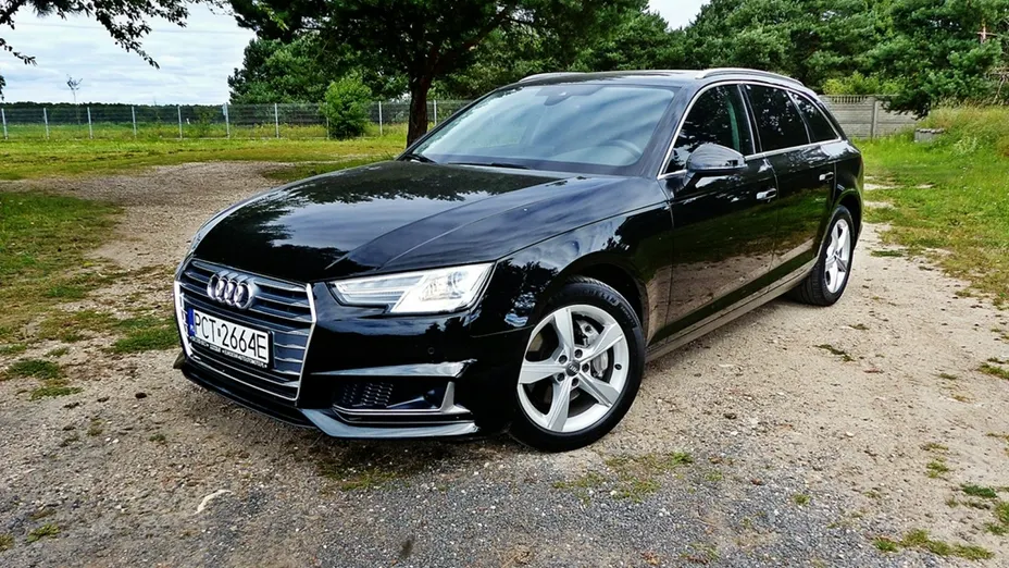 AUDI A4 -