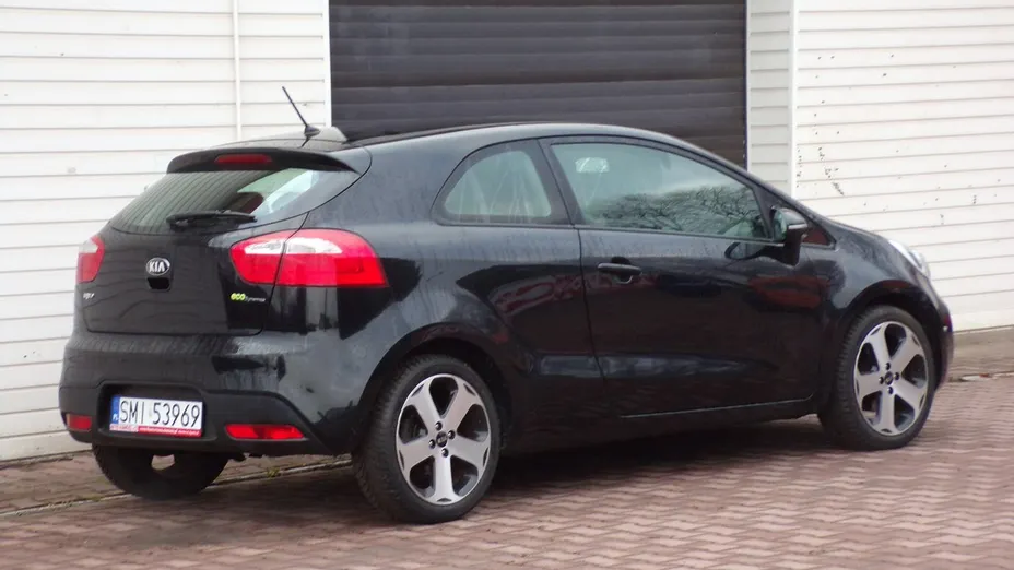 KIA Rio -