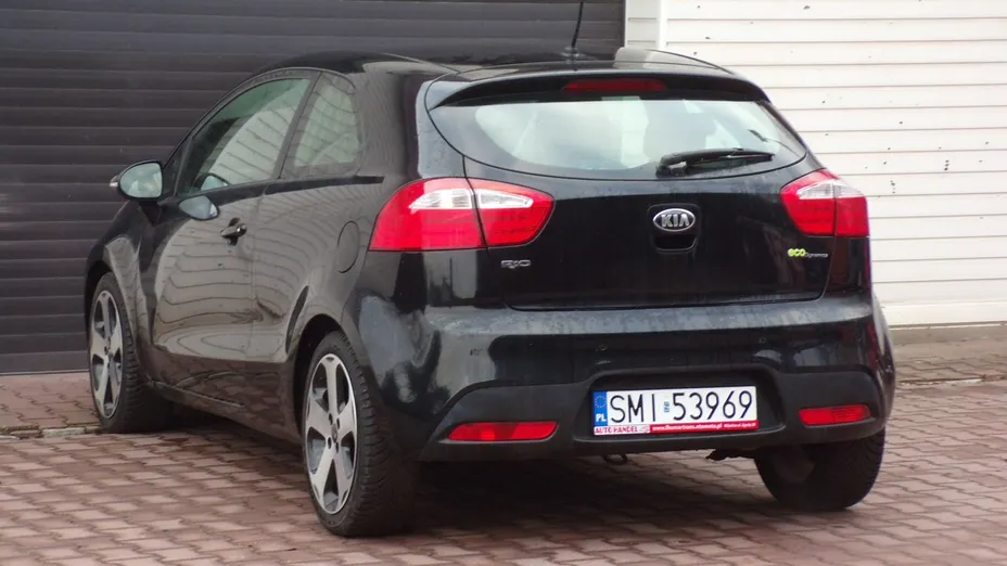 KIA Rio -