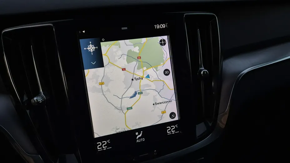 VOLVO V60 -