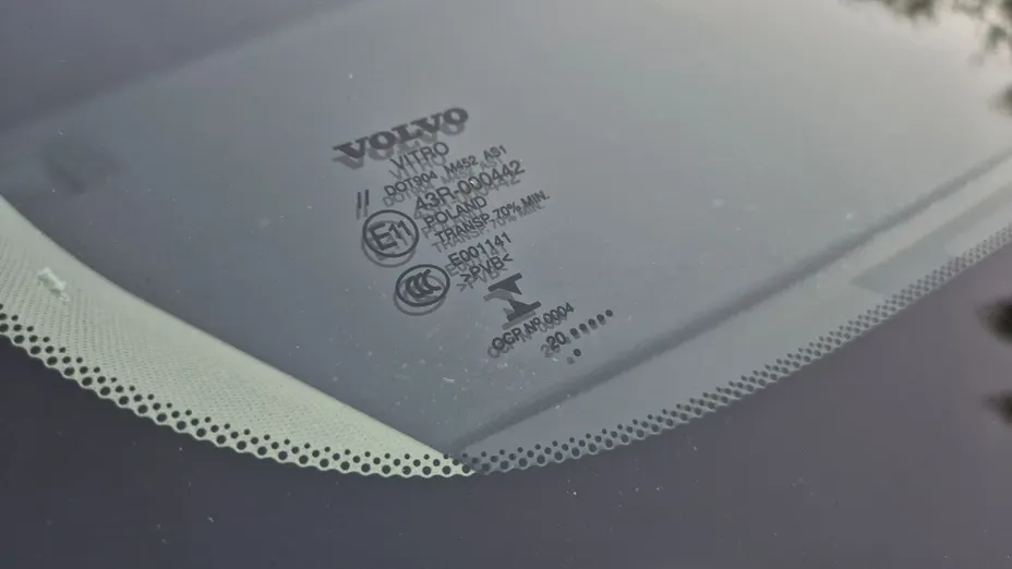 VOLVO V60 -