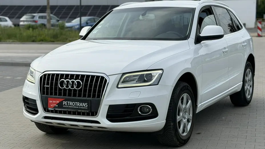 AUDI Q5 -