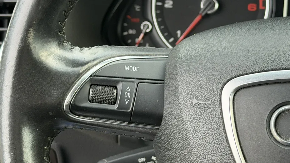 AUDI Q5 -