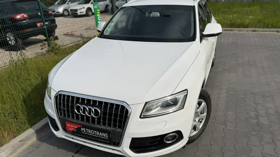 AUDI Q5 -