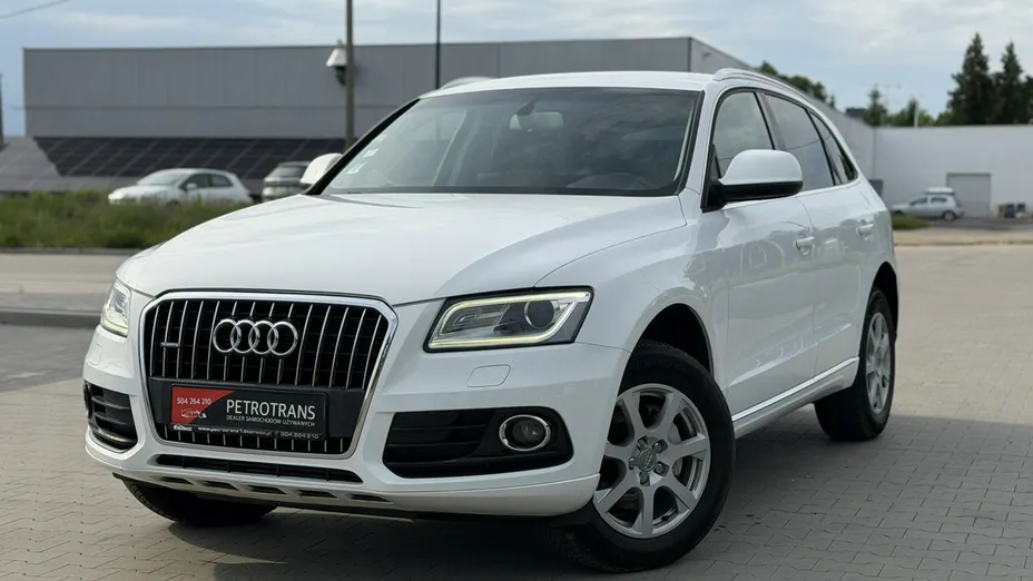 AUDI Q5 -