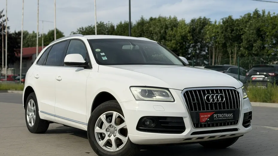 AUDI Q5 -