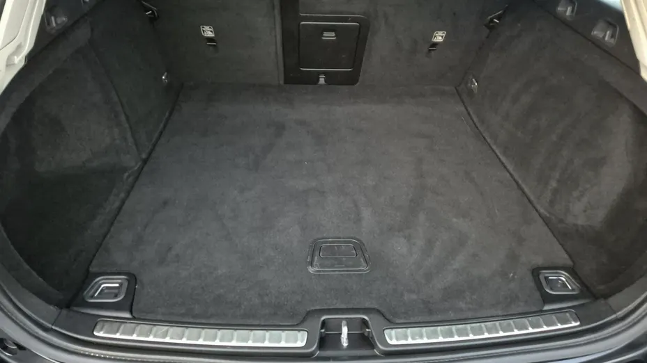 VOLVO V60 -