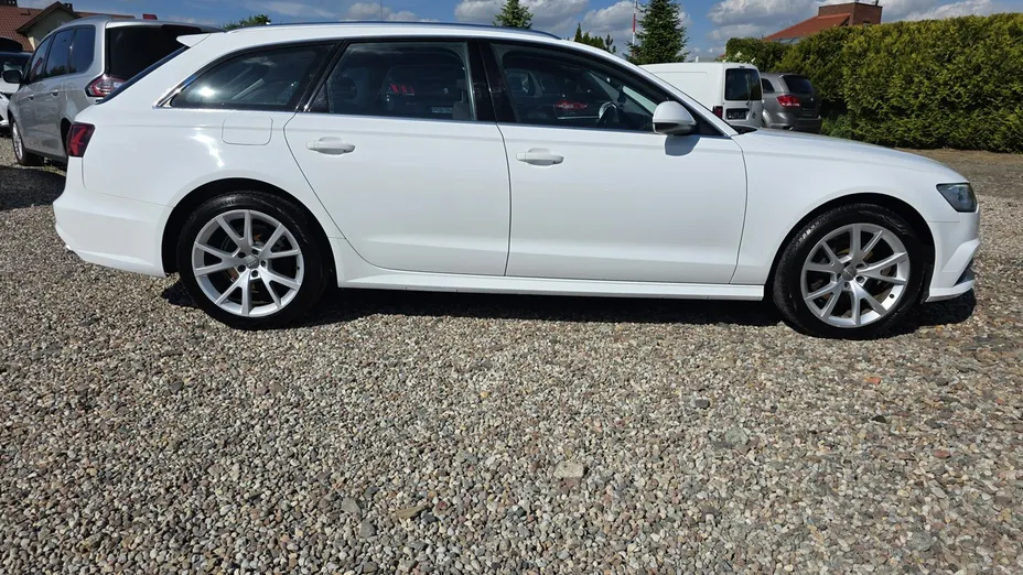 AUDI A6 Avant -