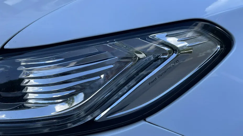 FORD Mondeo -