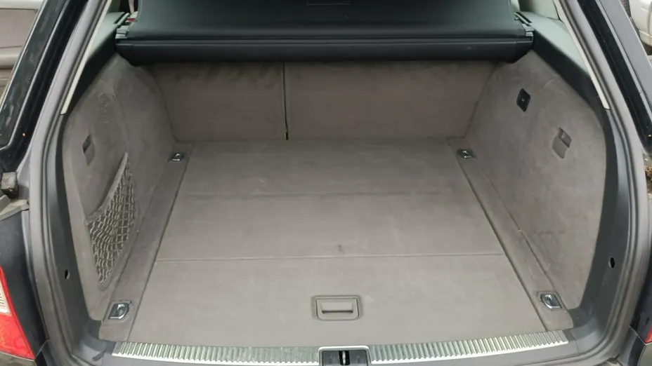AUDI A4 -