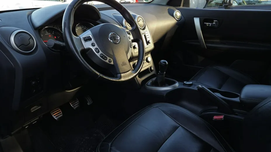 NISSAN Qashqai+2 -
