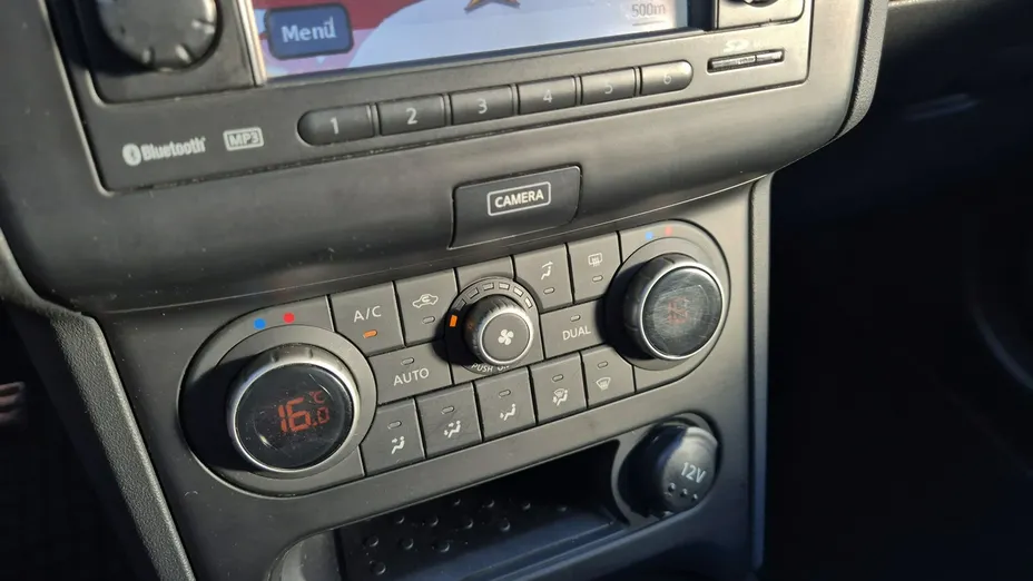NISSAN Qashqai+2 -