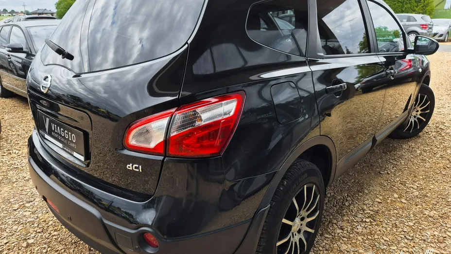 NISSAN Qashqai+2 -