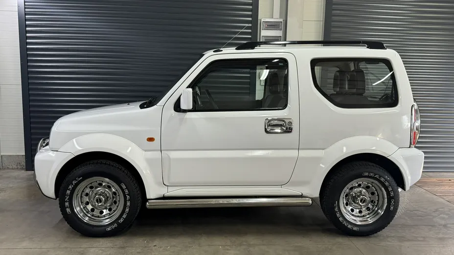 SUZUKI Jimny -