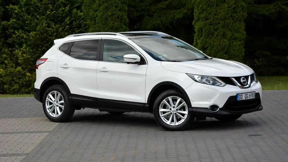 NISSAN Qashqai -