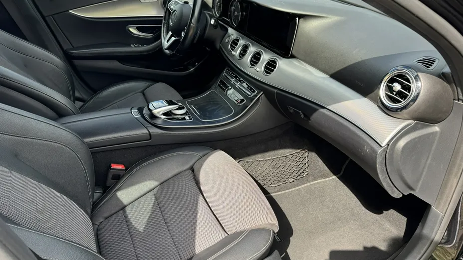 MERCEDES-BENZ E Klasa -