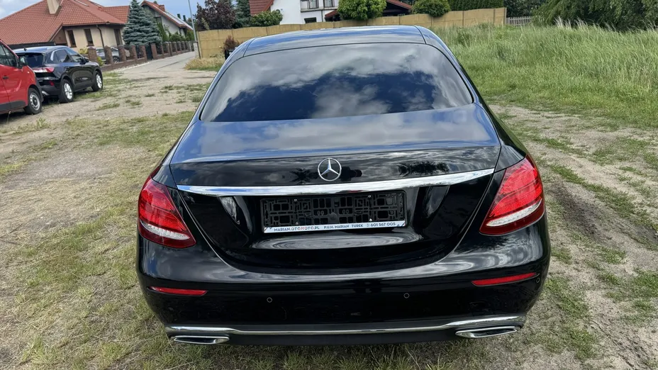 MERCEDES-BENZ E Klasa -