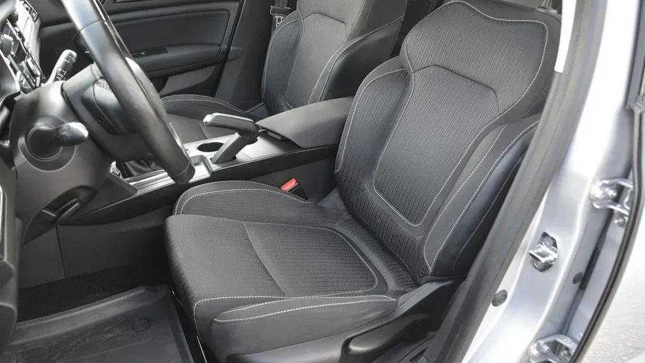 RENAULT Megane -