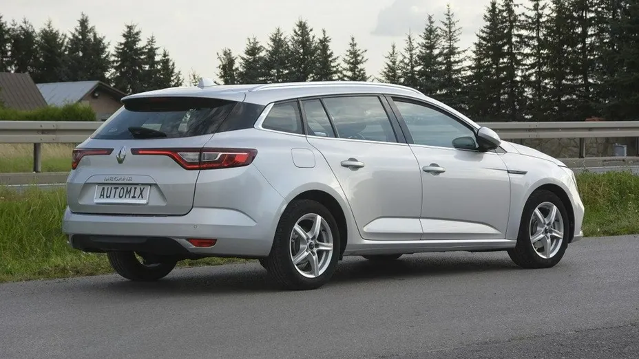 RENAULT Megane -