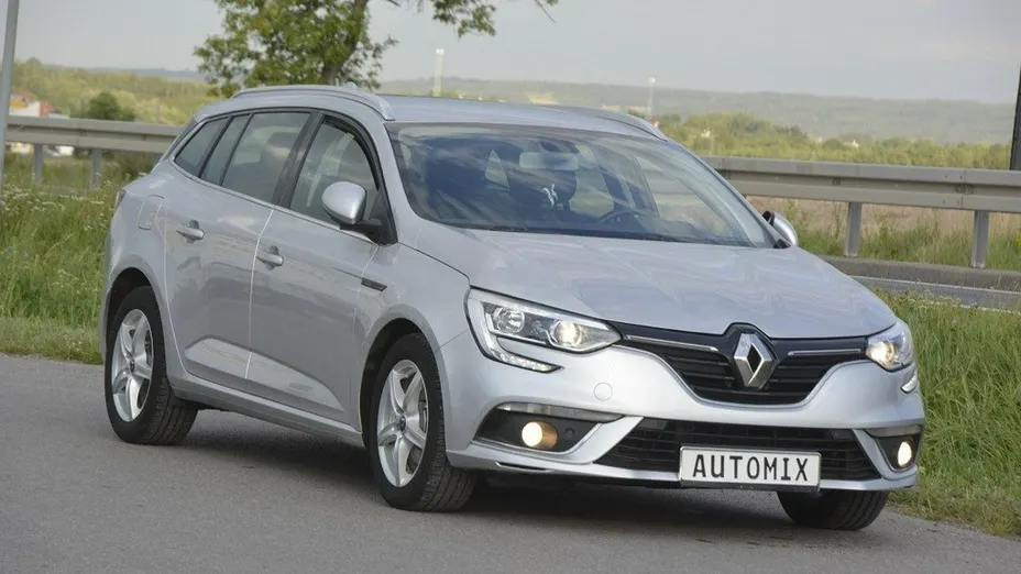 RENAULT Megane -