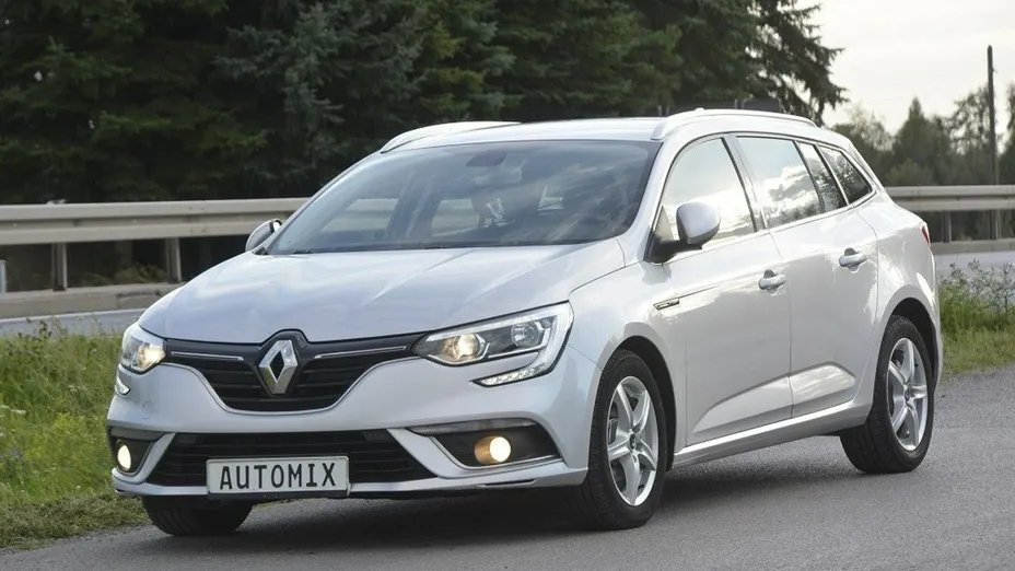 RENAULT Megane -