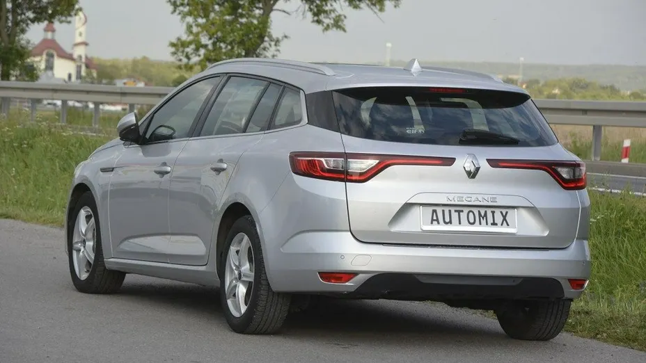 RENAULT Megane -
