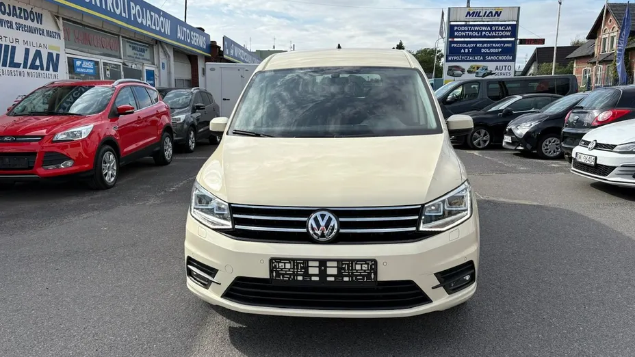 VOLKSWAGEN Caddy -