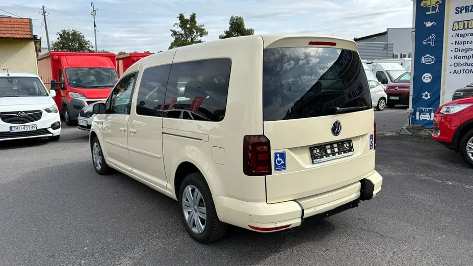VOLKSWAGEN Caddy -