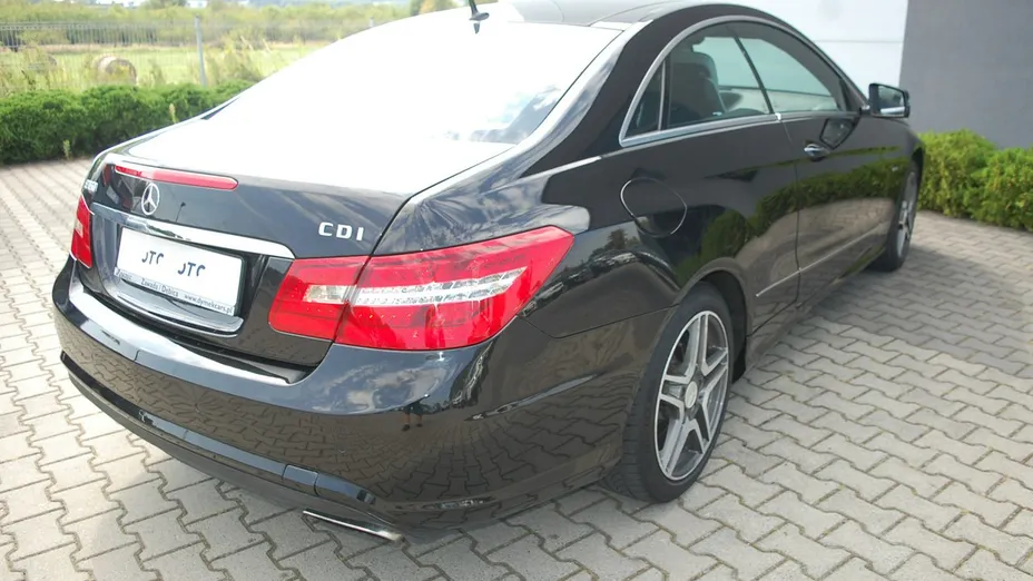 MERCEDES-BENZ E Klasa -