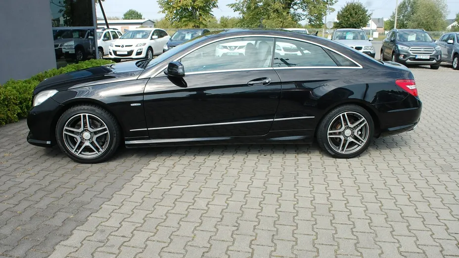 MERCEDES-BENZ E Klasa -