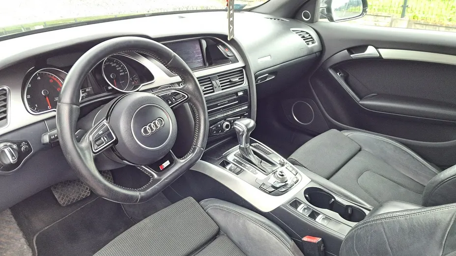 AUDI A5 Cabrio -