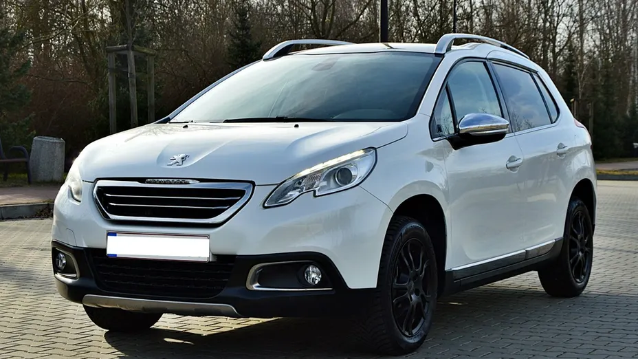 PEUGEOT 2008 -