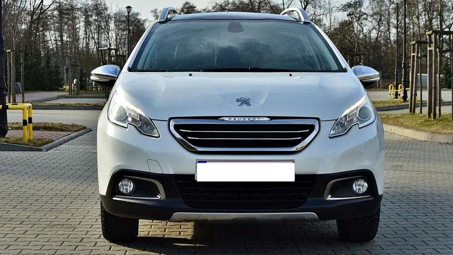 PEUGEOT 2008 -