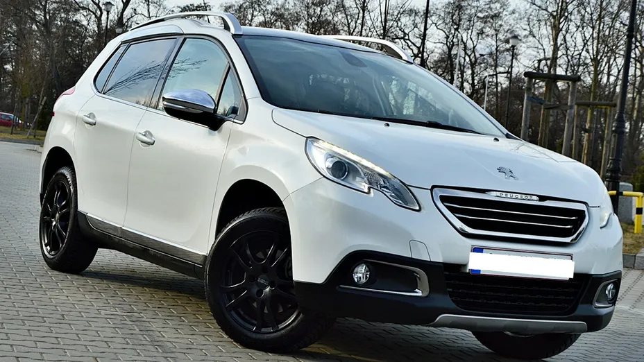 PEUGEOT 2008 -