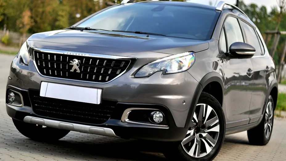 PEUGEOT 2008 -