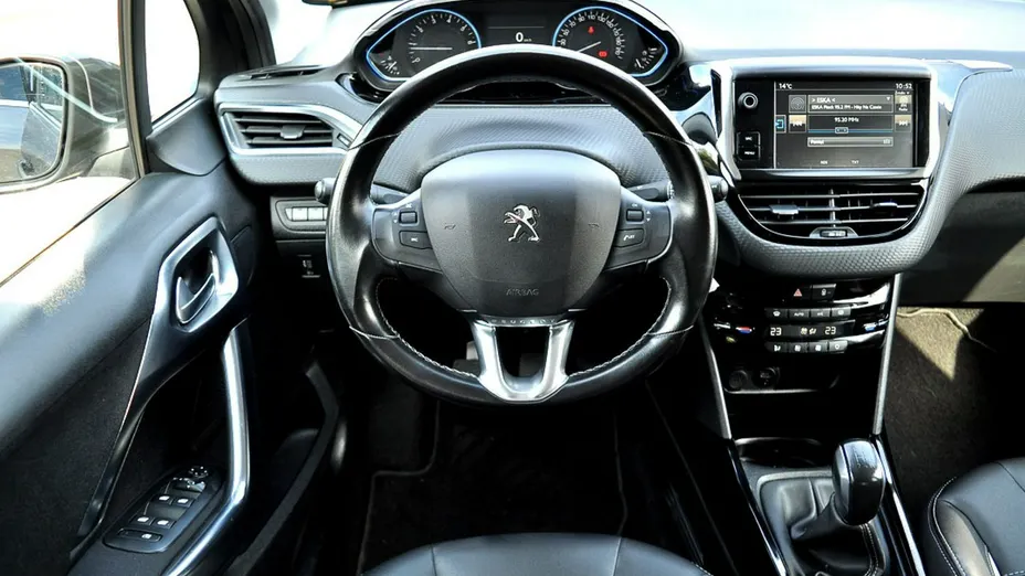 PEUGEOT 2008 -