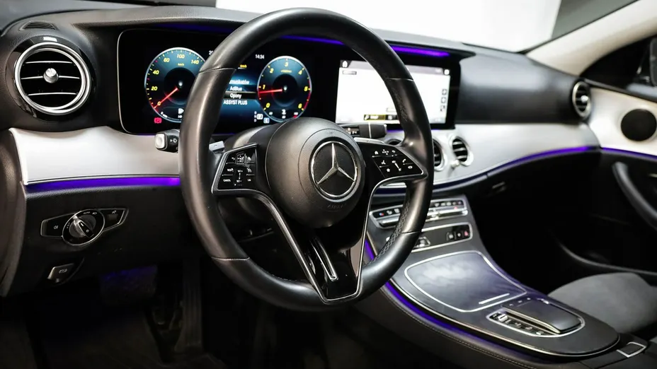 MERCEDES-BENZ E Klasa -