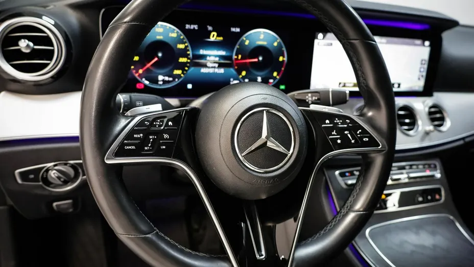 MERCEDES-BENZ E Klasa -