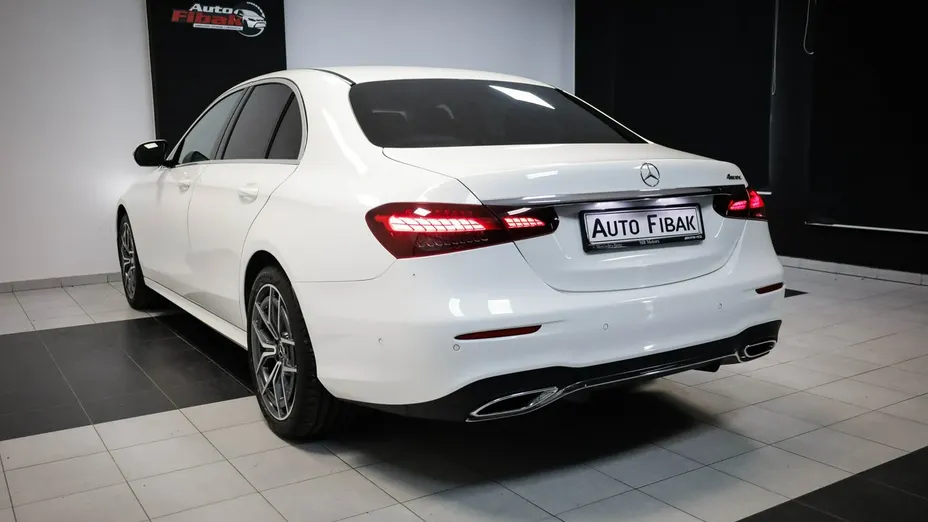 MERCEDES-BENZ E Klasa -