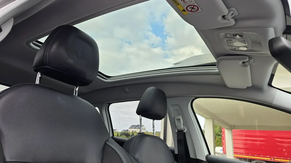PEUGEOT 2008 -
