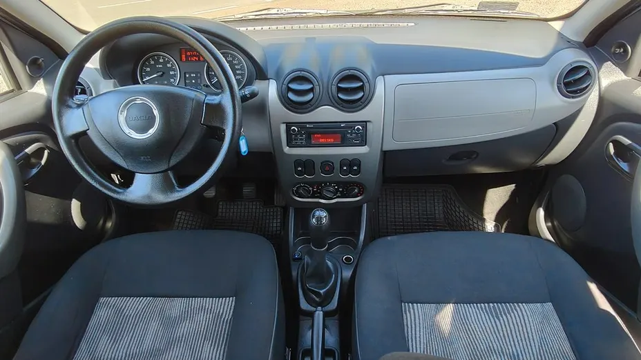 DACIA Sandero -