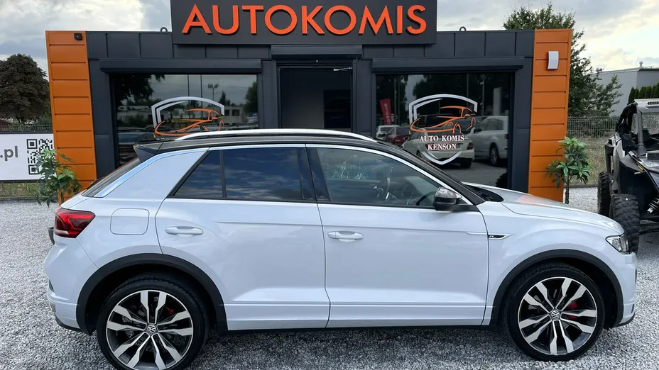 VOLKSWAGEN T-ROC -