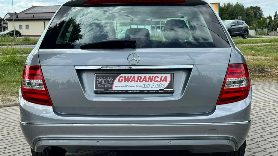 MERCEDES-BENZ C Klasa -