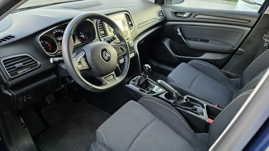 RENAULT Megane -